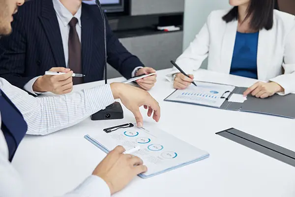 法律为什么不备案